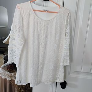 Isaac Mizrahi White Lace Top